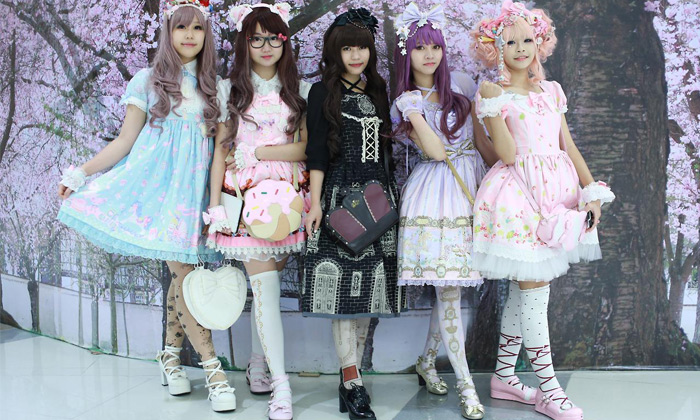 mode japonaise gothic lolita