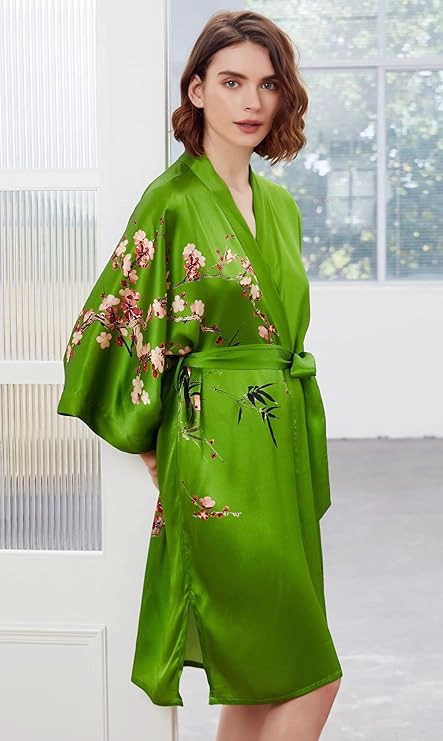 Déshabillé kimono femme en soie vert